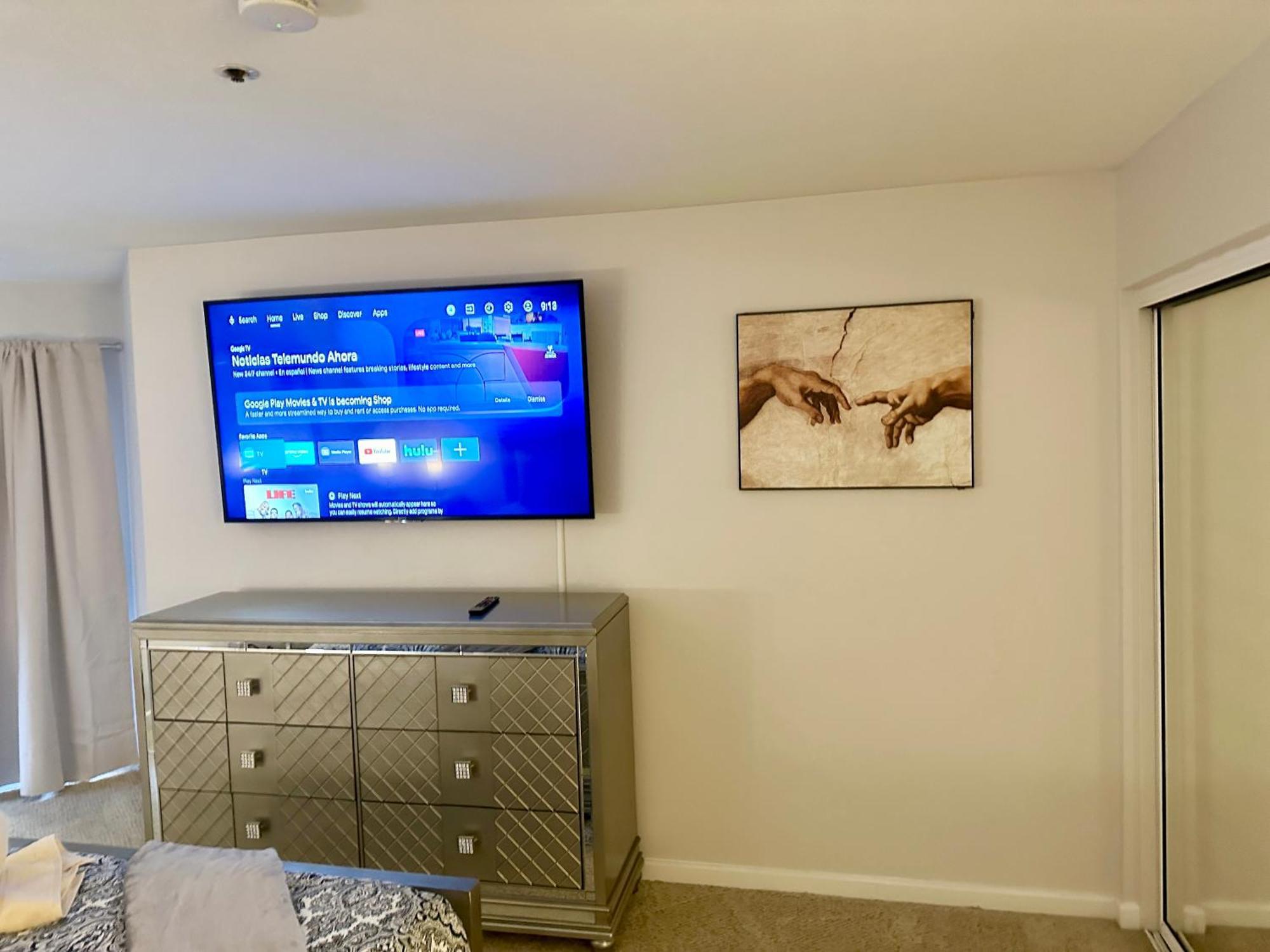 Mid-city Charm 2br Near Hotspots! Apartment Los Angeles