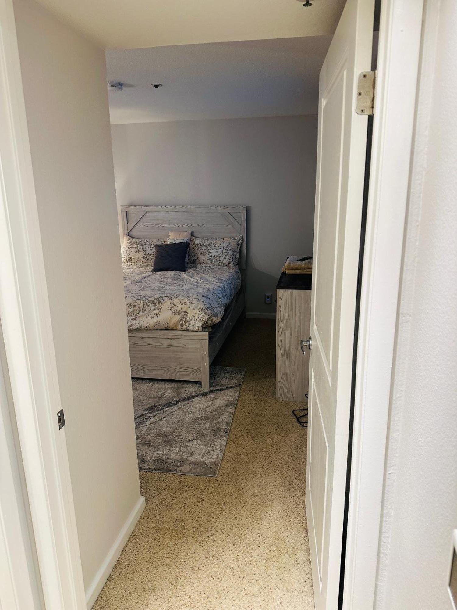 Mid-city Charm 2br Near Hotspots! Apartment *